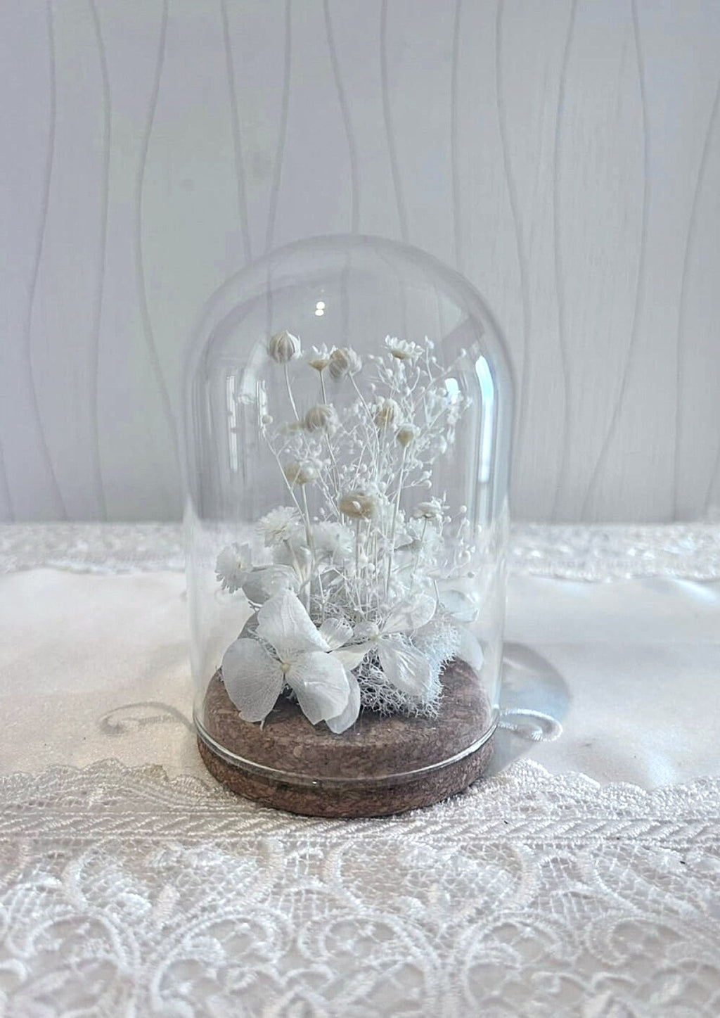 プリザーブドフラワー 小瓶アレンジ（縦15cm）